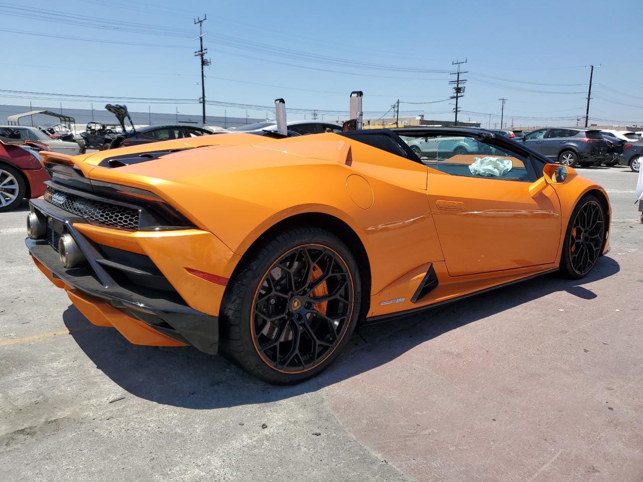 Hide VIN History Auto ZHWUT5ZF5PLA22589 - LAMBORGHINI ALL MODELS