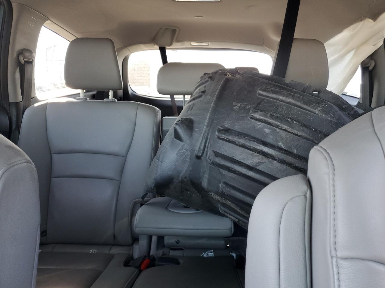 2016 Honda Pilot Exln VIN: 5FNYF6H75GB045713 Lot: 69145025