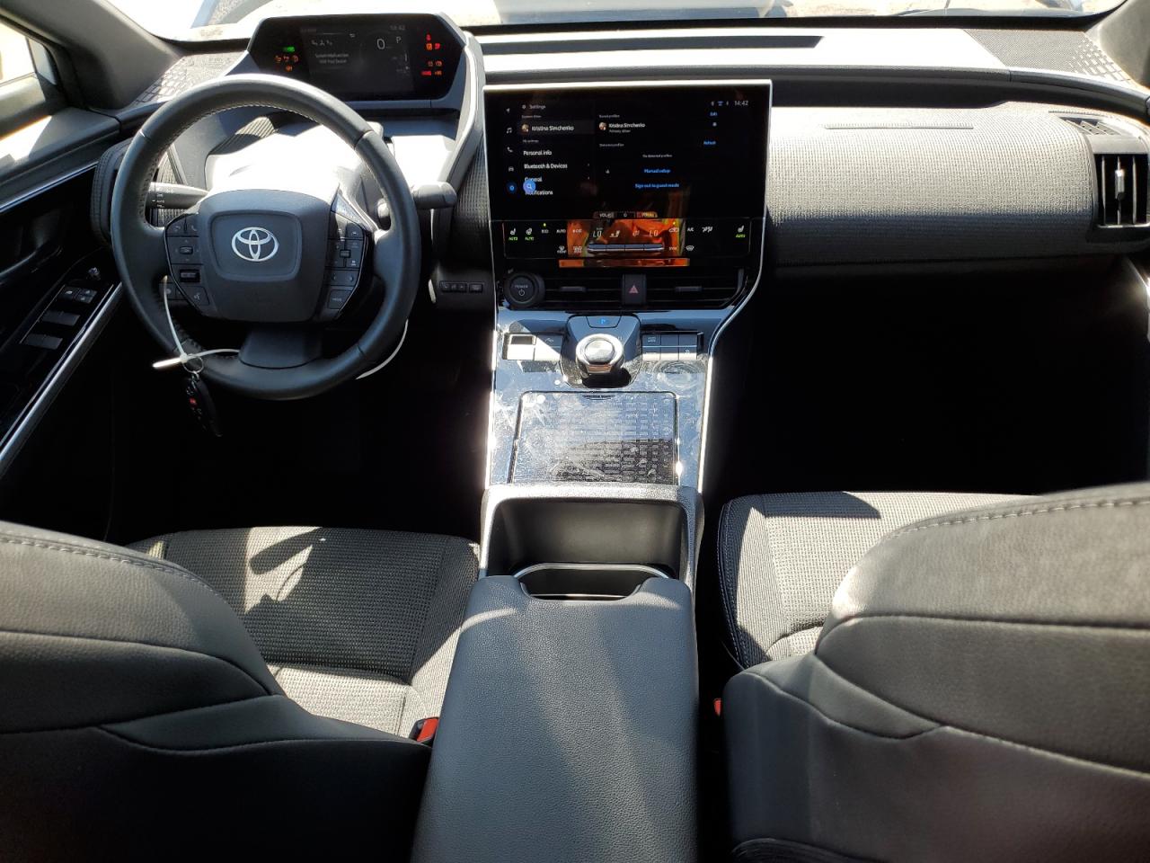 2024 Toyota Bz4X Xle VIN: JTMAAAAA8RA044060 Lot: 67547005