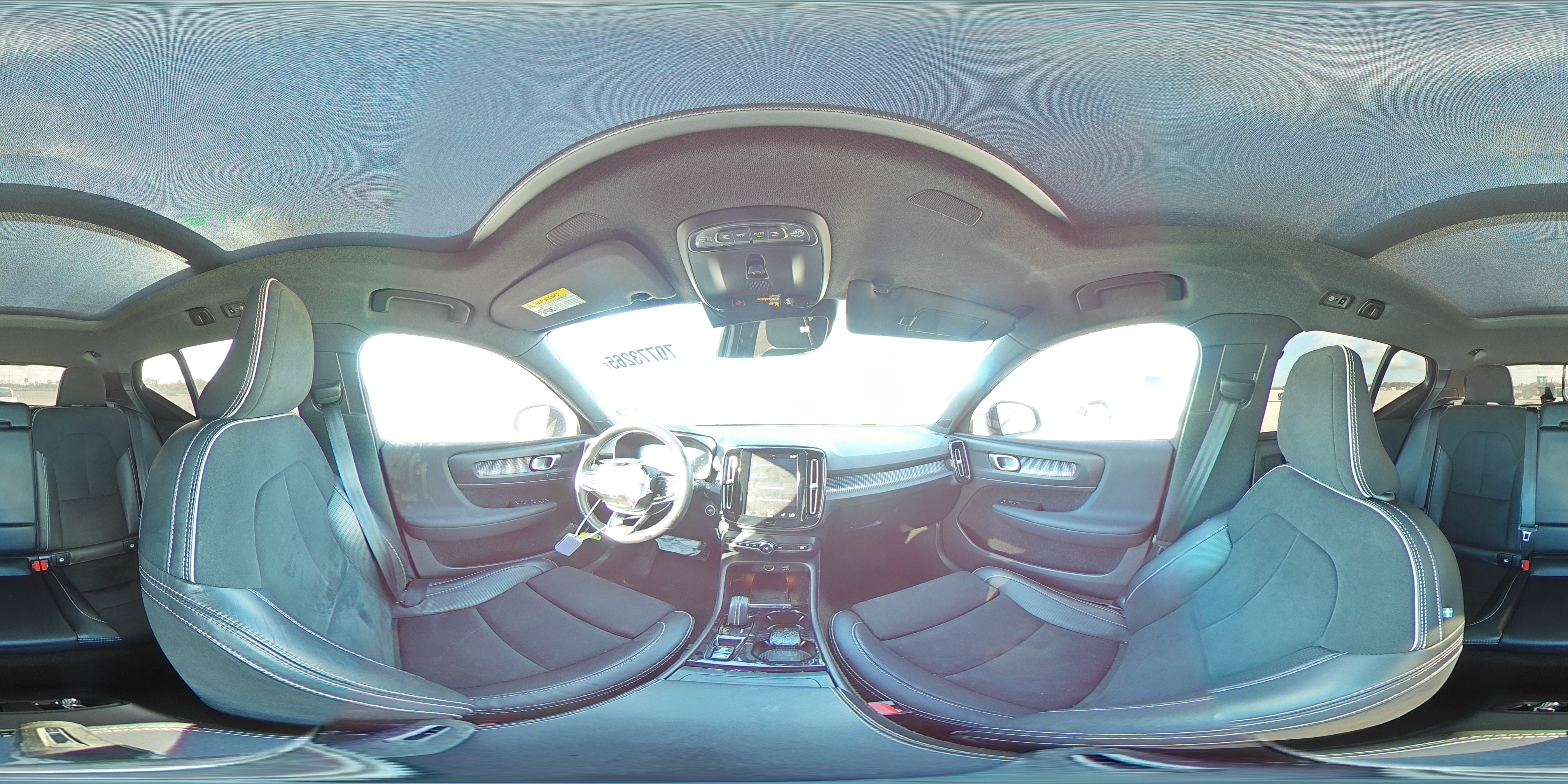 2020 Volvo Xc40 T5 R-Design VIN: YV4162UM6L2347835 Lot: 70773265