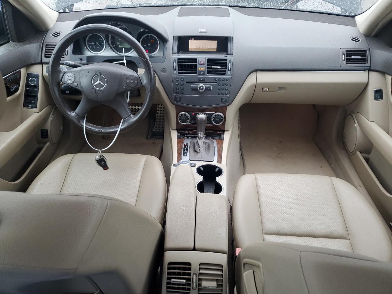 2010 Mercedes-Benz C 300 VIN: WDDGF5EB8AR093941 Lot: 70097775