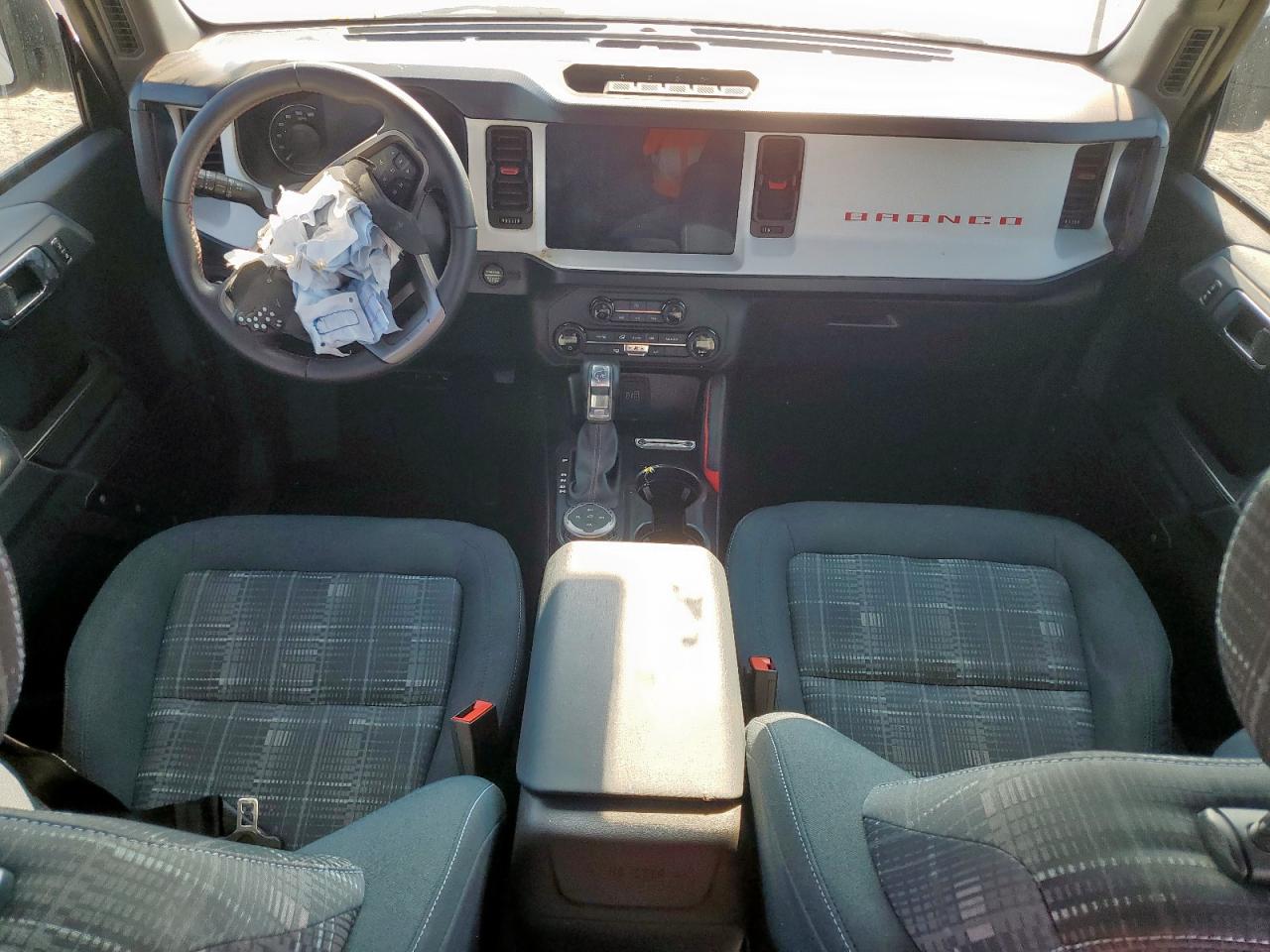 2024 Ford Bronco Heritage VIN: 1FMEE4DP6RLA16779 Lot: 70596735