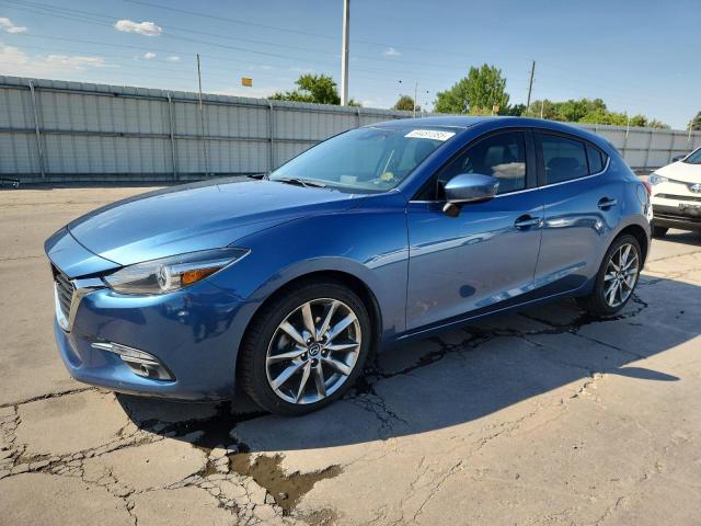  MAZDA 3 2018 Granatowy