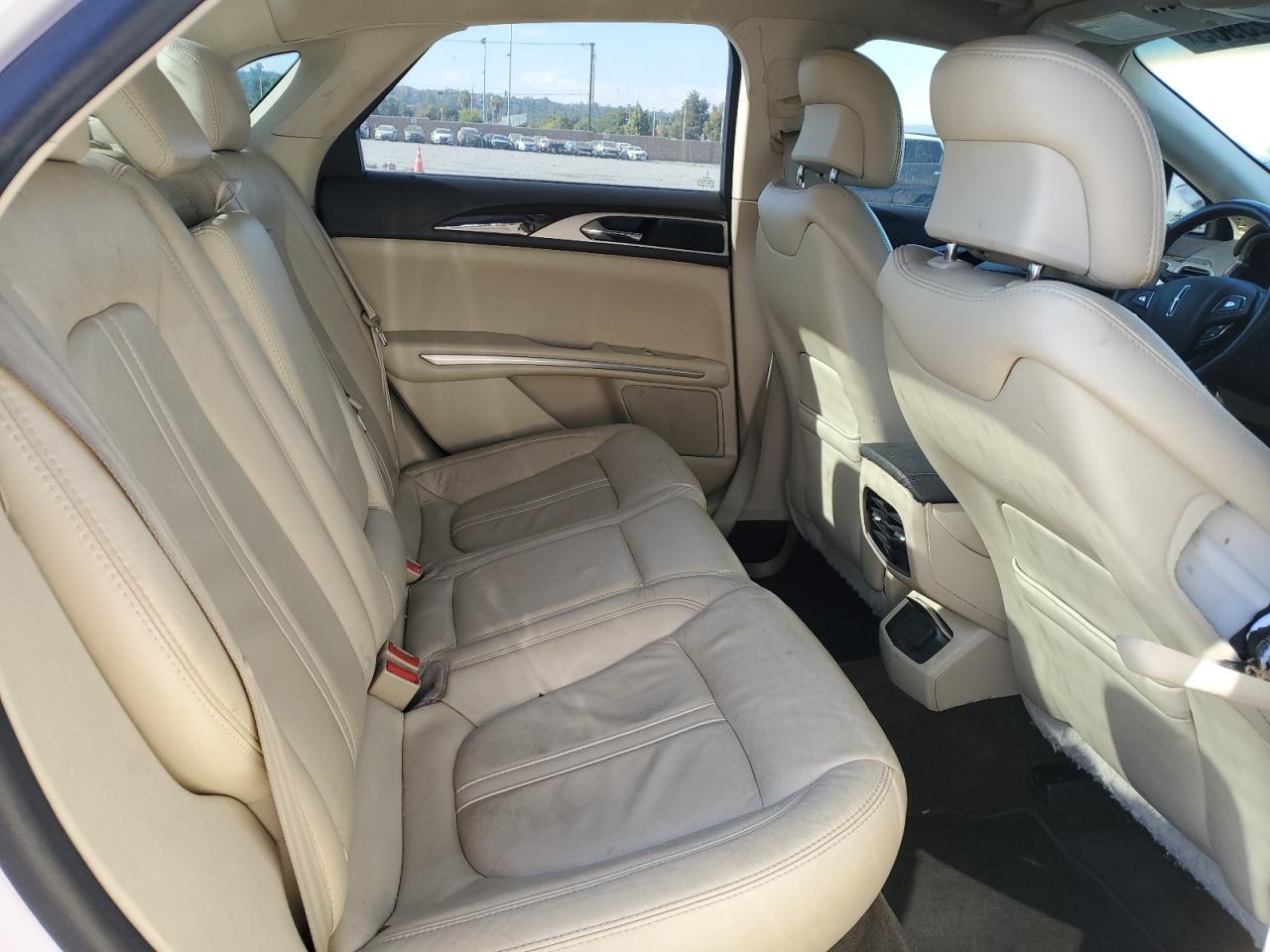 2014 Lincoln Mkz VIN: 3LN6L2GK2ER803058 Lot: 70325905
