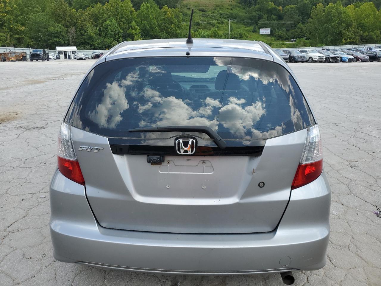 2010 Honda Fit VIN: JHMGE8H25AC008596 Lot: 67713235