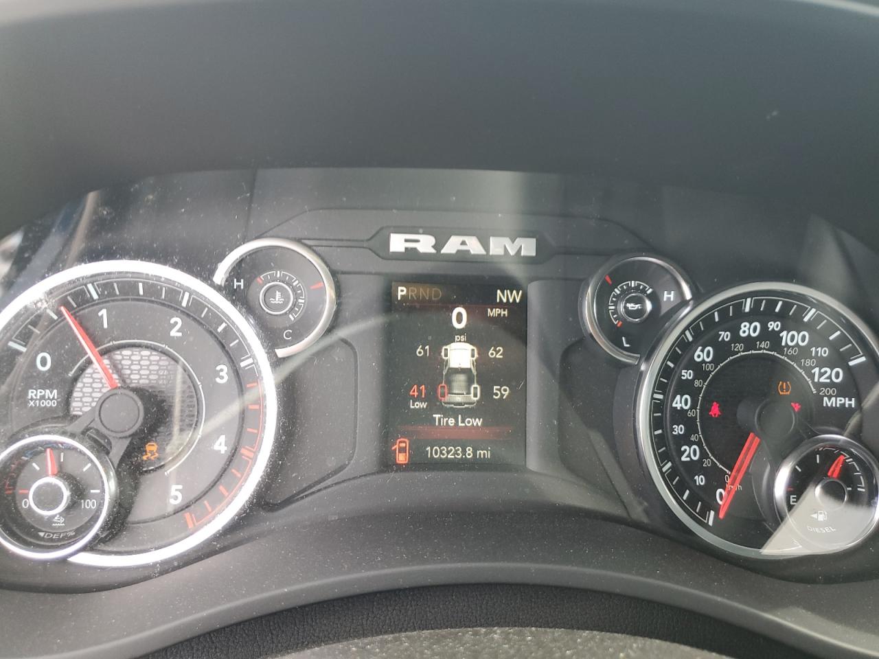 2024 Ram 2500 Tradesman VIN: 3C6UR5CLXRG359558 Lot: 70231745