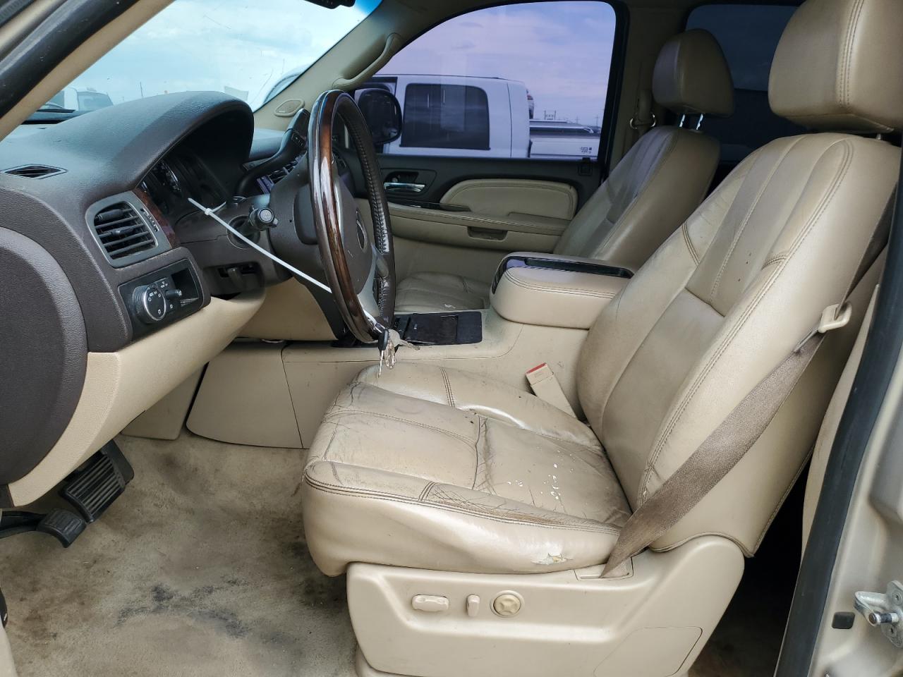 2008 GMC Yukon Denali VIN: 1GKFK63808J238238 Lot: 68509865