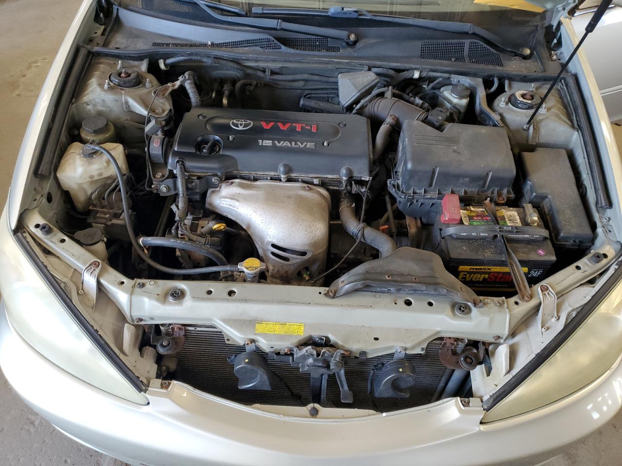 2004 Toyota Camry Le VIN: 4T1BE32K44U272023 Lot: 70470445