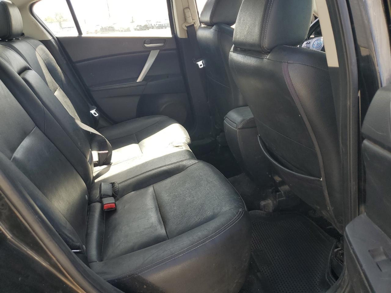 2010 Mazda 3 S VIN: JM1BL1S68A1168410 Lot: 67484825