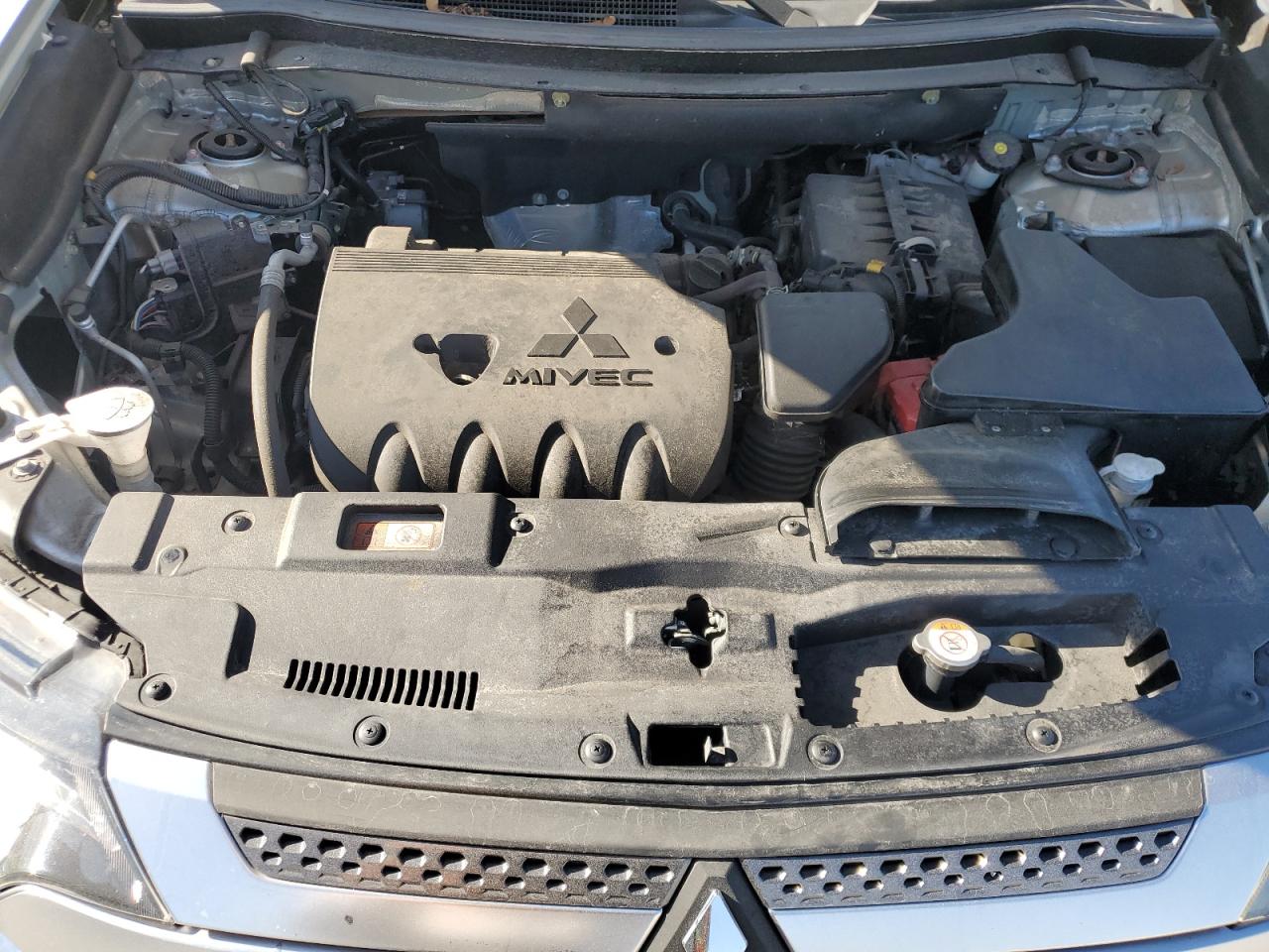 2020 Mitsubishi Outlander Se VIN: JA4AZ3A35LZ044316 Lot: 70256025