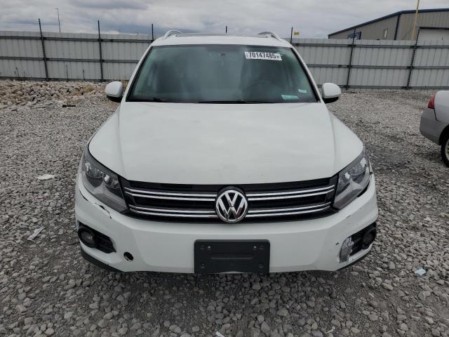  VOLKSWAGEN TIGUAN 2015 Biały