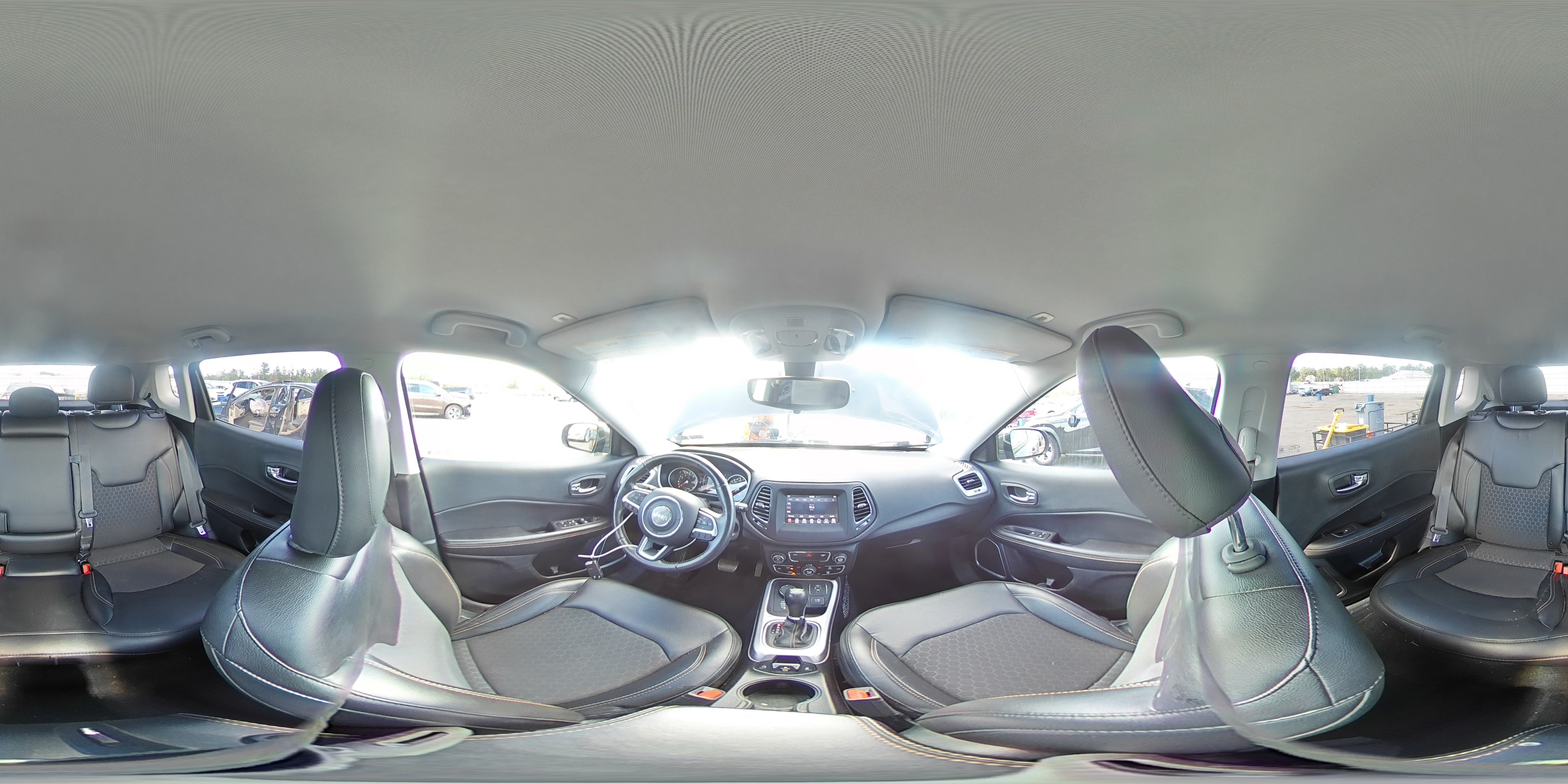 2019 Jeep Compass Latitude VIN: 3C4NJDBB5KT674790 Lot: 69568045