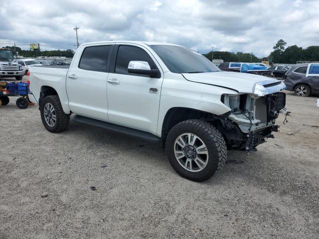  TOYOTA TUNDRA 2021 Белы