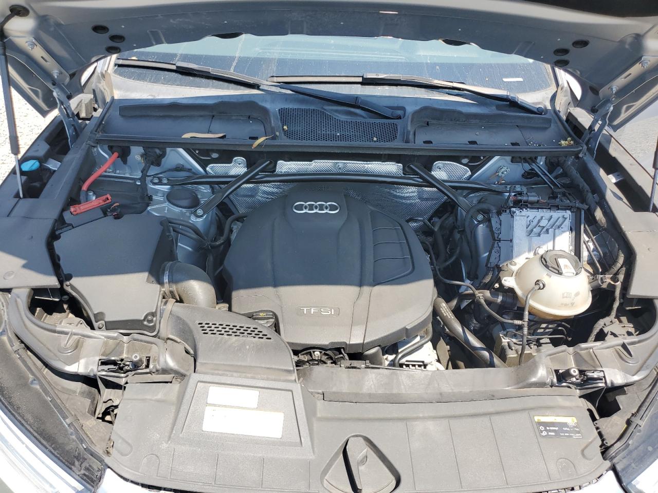 2018 Audi Q5 Premium VIN: WA1ANAFY3J2023586 Lot: 68144955