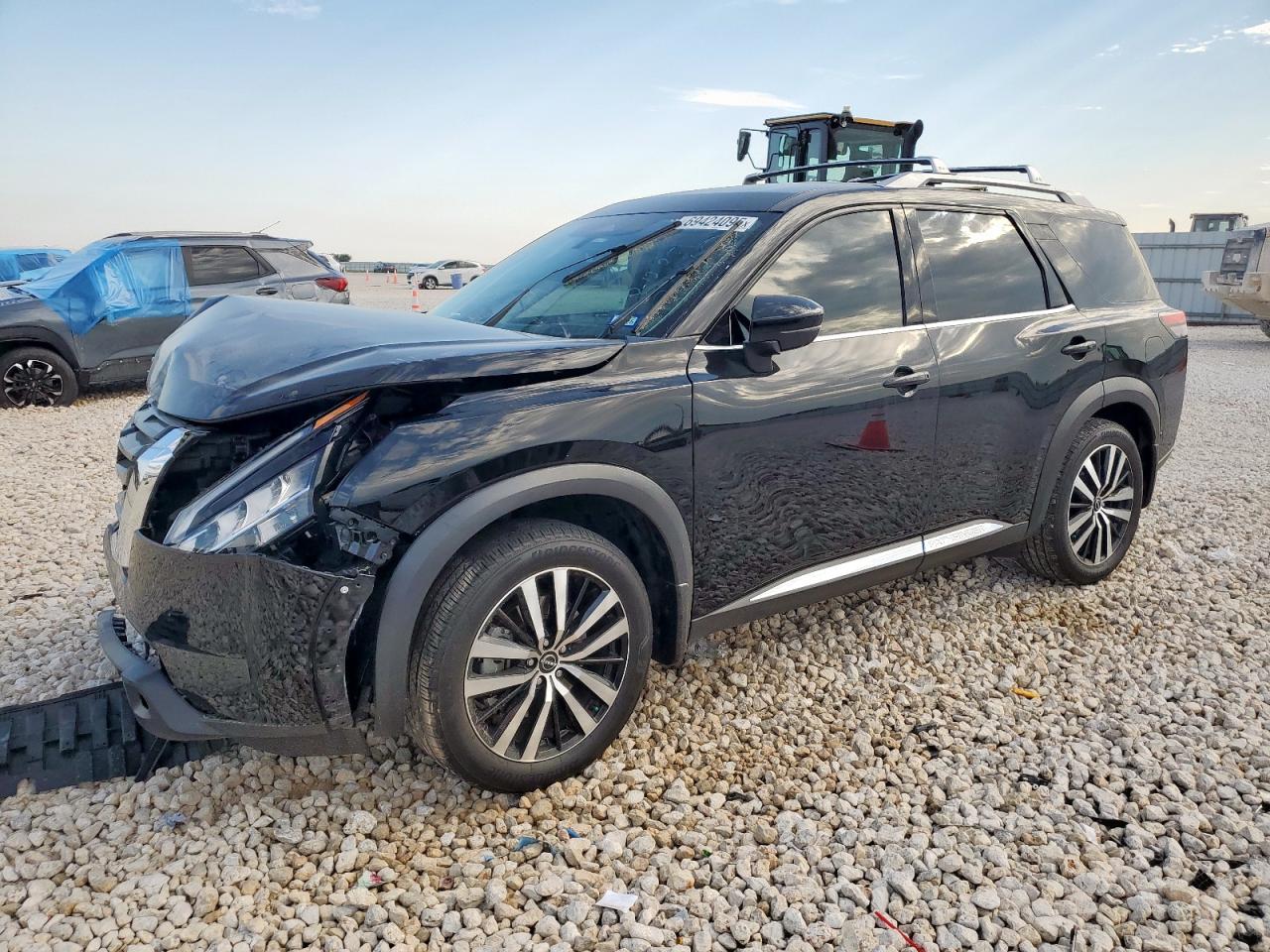 2023 Nissan Pathfinder Platinum black null gasoline 5N1DR3DH8PC207362 photo #1