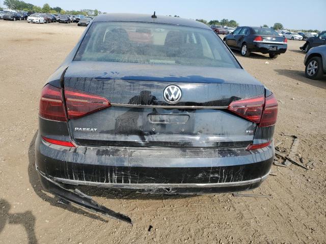  VOLKSWAGEN PASSAT 2017 Черный