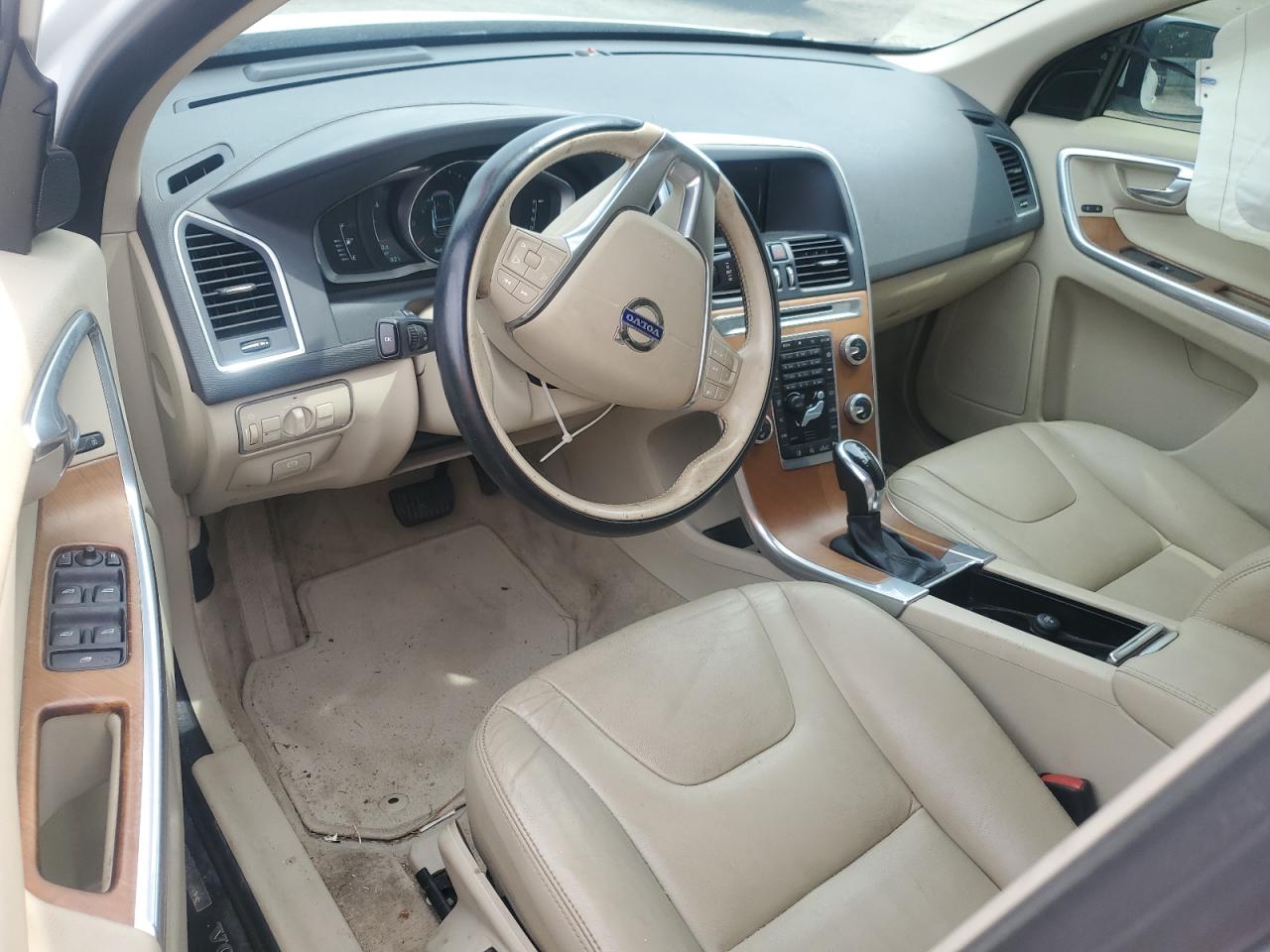 2015 Volvo Xc60 T5 Premier VIN: YV440MDK9F2741505 Lot: 69792895