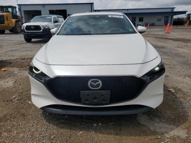  MAZDA 3 2020 Белы