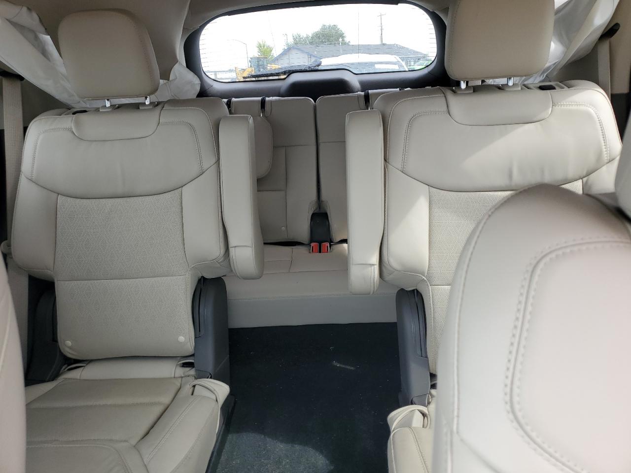 2022 Ford Explorer Platinum VIN: 1FM5K8HC8NGB61185 Lot: 70525125