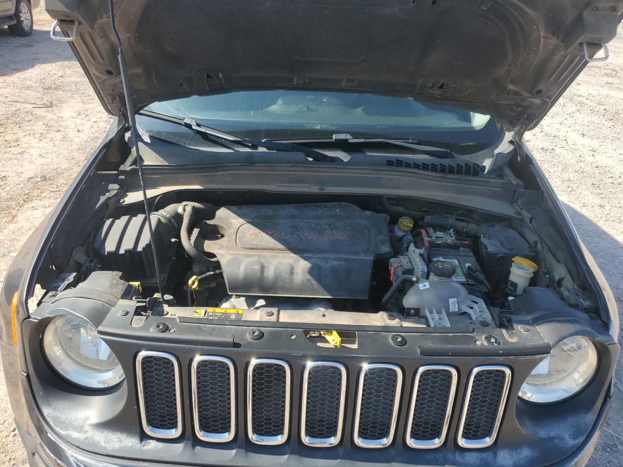 2017 Jeep Renegade Latitude VIN: ZACCJBBB1HPF91885 Lot: 69098125