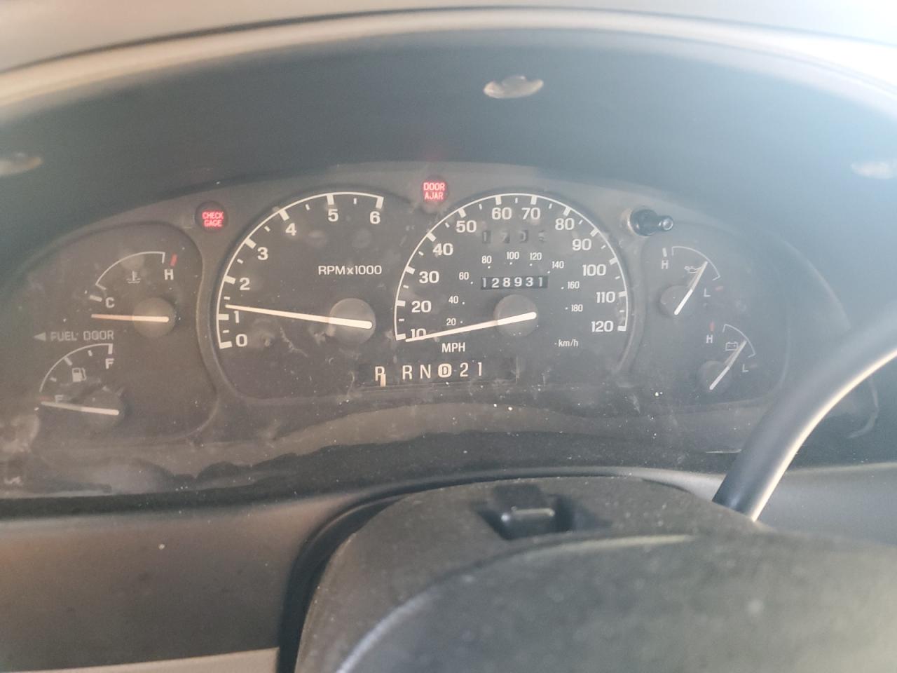 2000 Ford Explorer Xls VIN: 1FMZU72X6YUB65596 Lot: 69321075