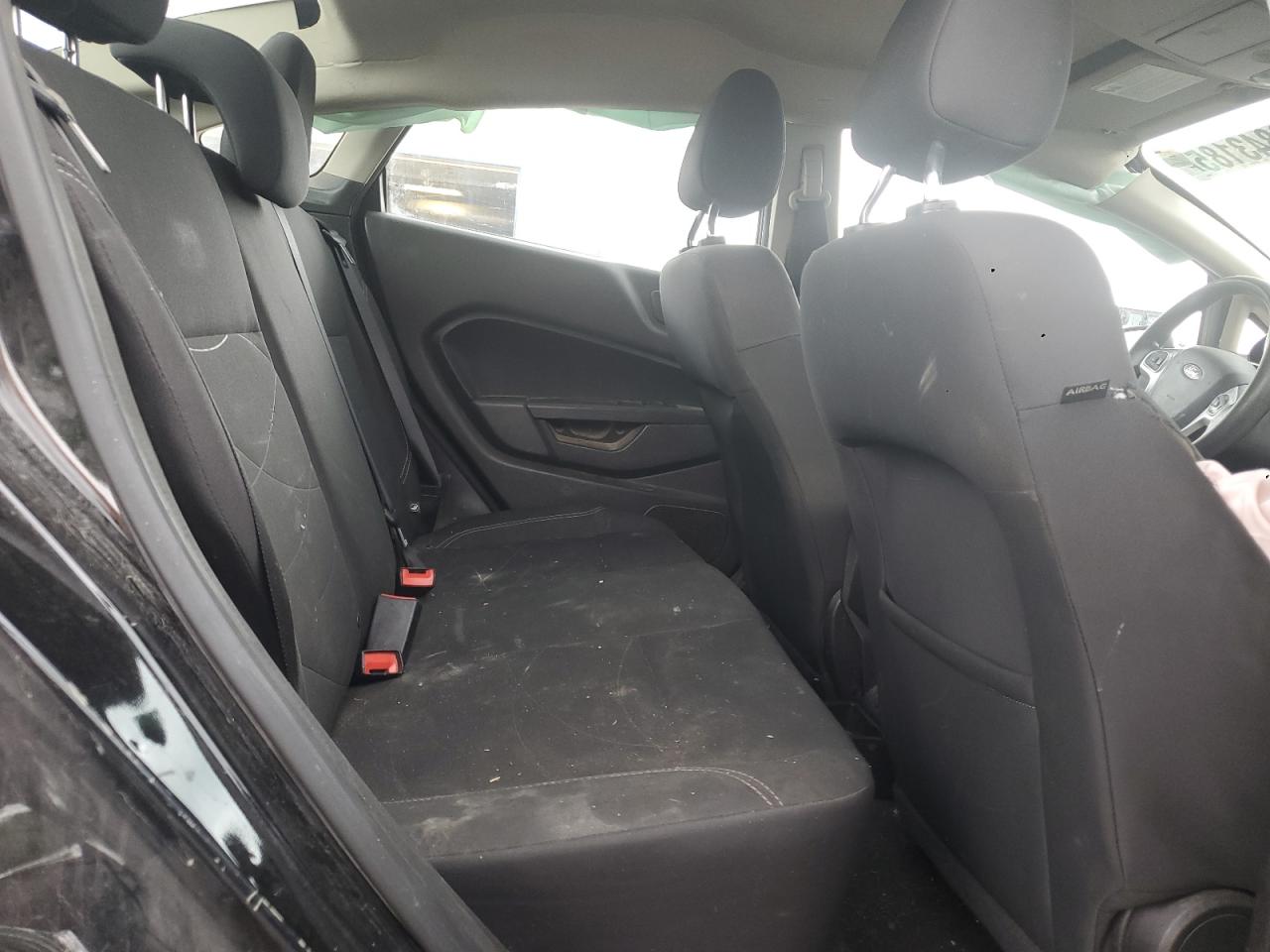 2019 Ford Fiesta Se VIN: 3FADP4BJ4KM115698 Lot: 69843185