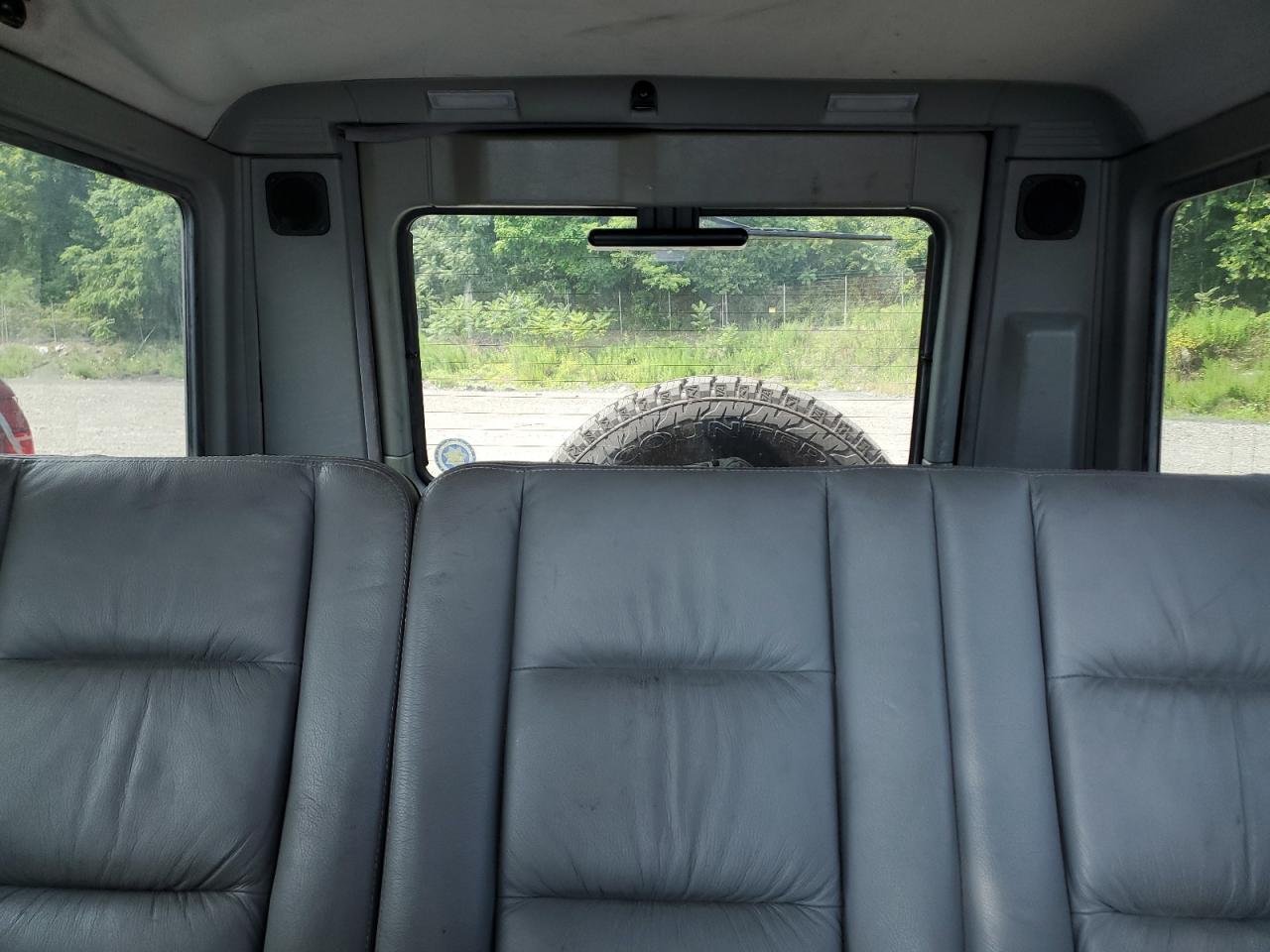 2003 Mercedes-Benz G 500 VIN: WDCYR49E33X138765 Lot: 67814725