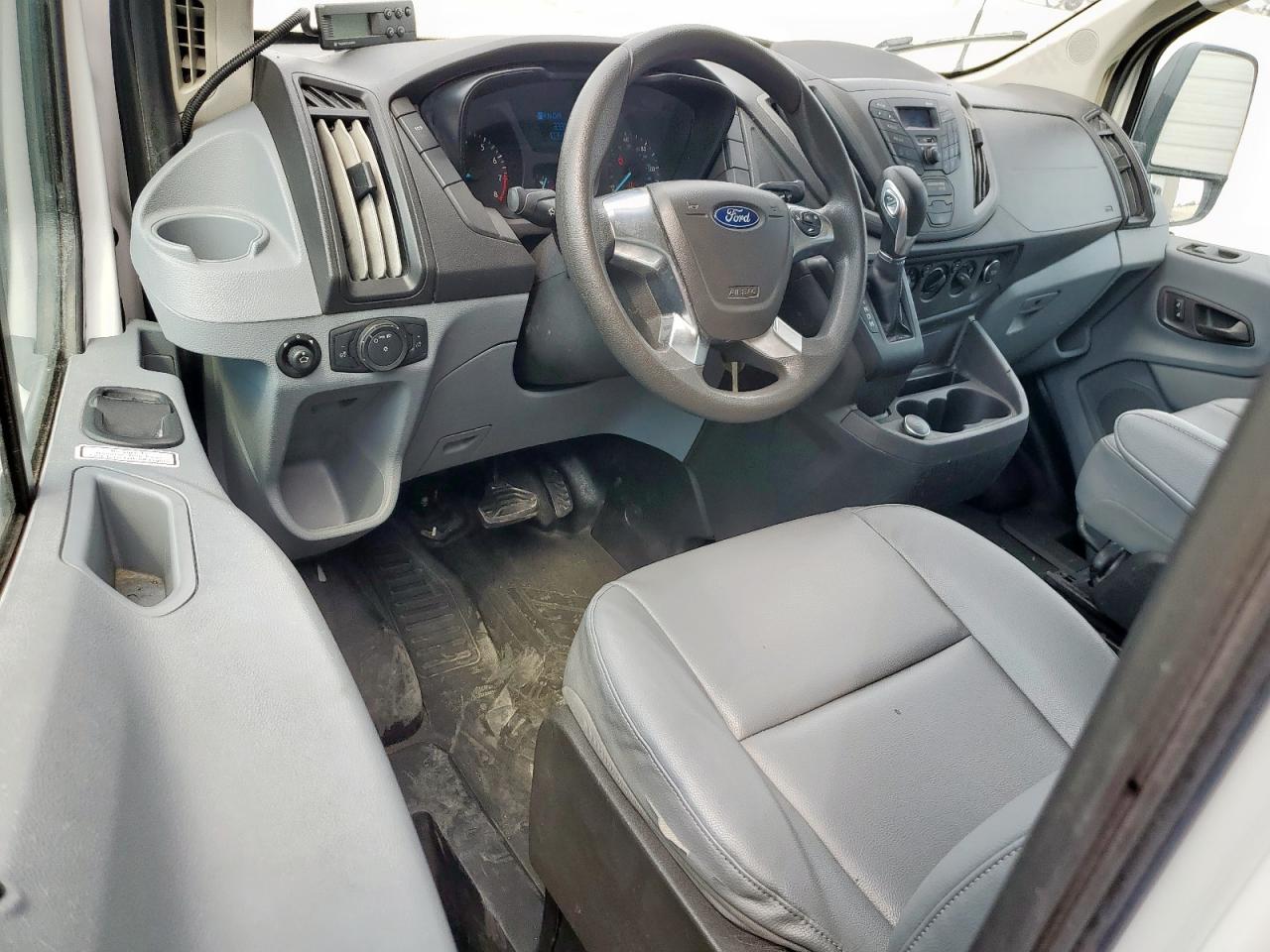 2019 Ford Transit T-250 VIN: 1FTYR1CM2KKA41220 Lot: 70672825