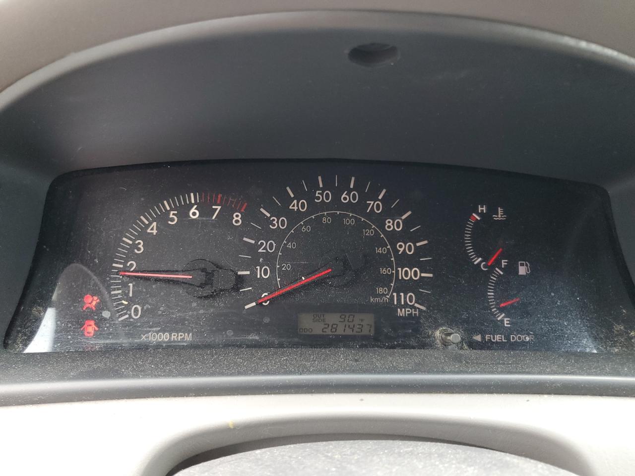 2005 Toyota Corolla Ce VIN: 2T1BR32E95C475863 Lot: 69688085