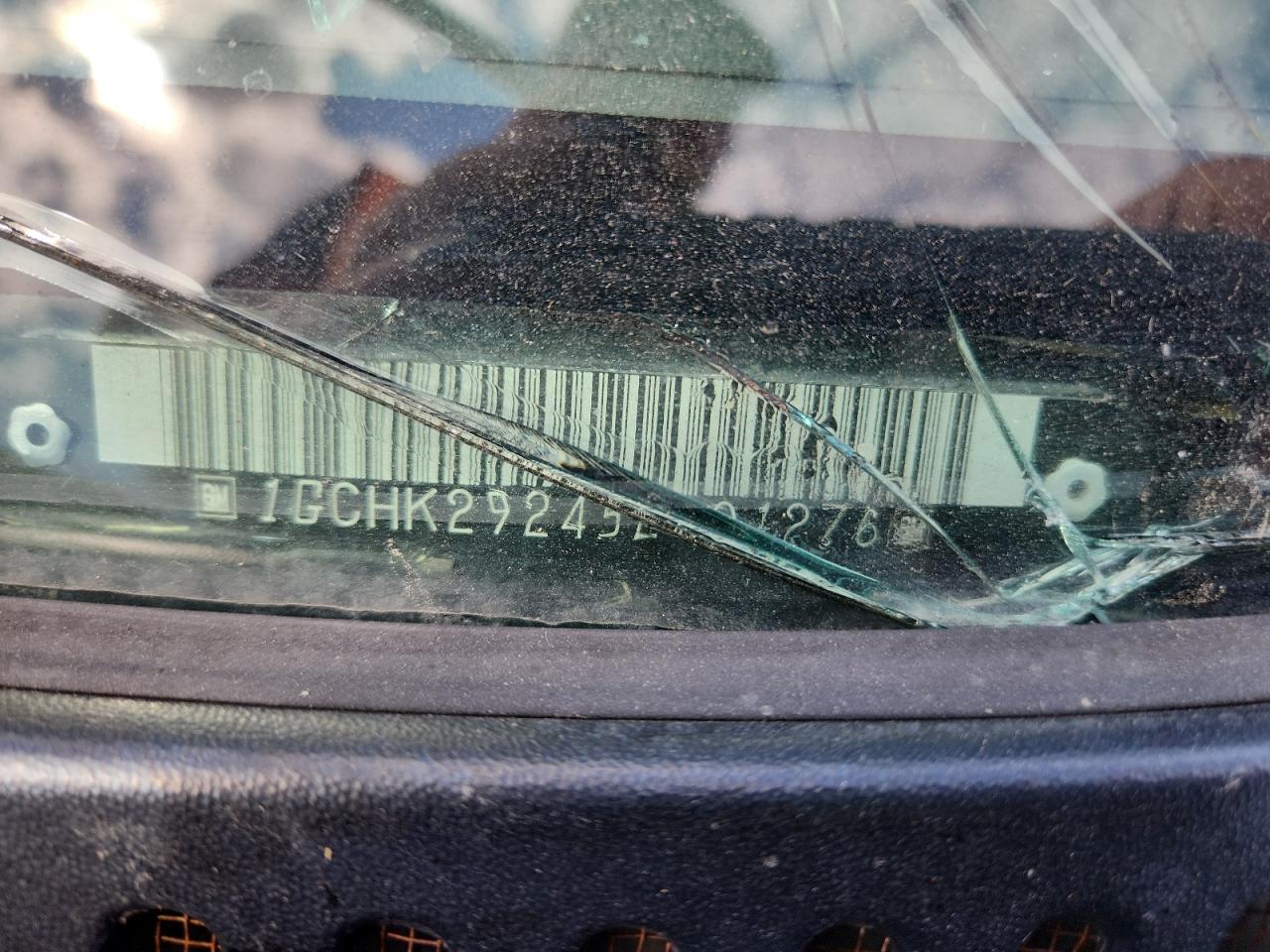 2005 Chevrolet Silverado K2500 Heavy Duty VIN: 1GCHK29245E201276 Lot: 70548885