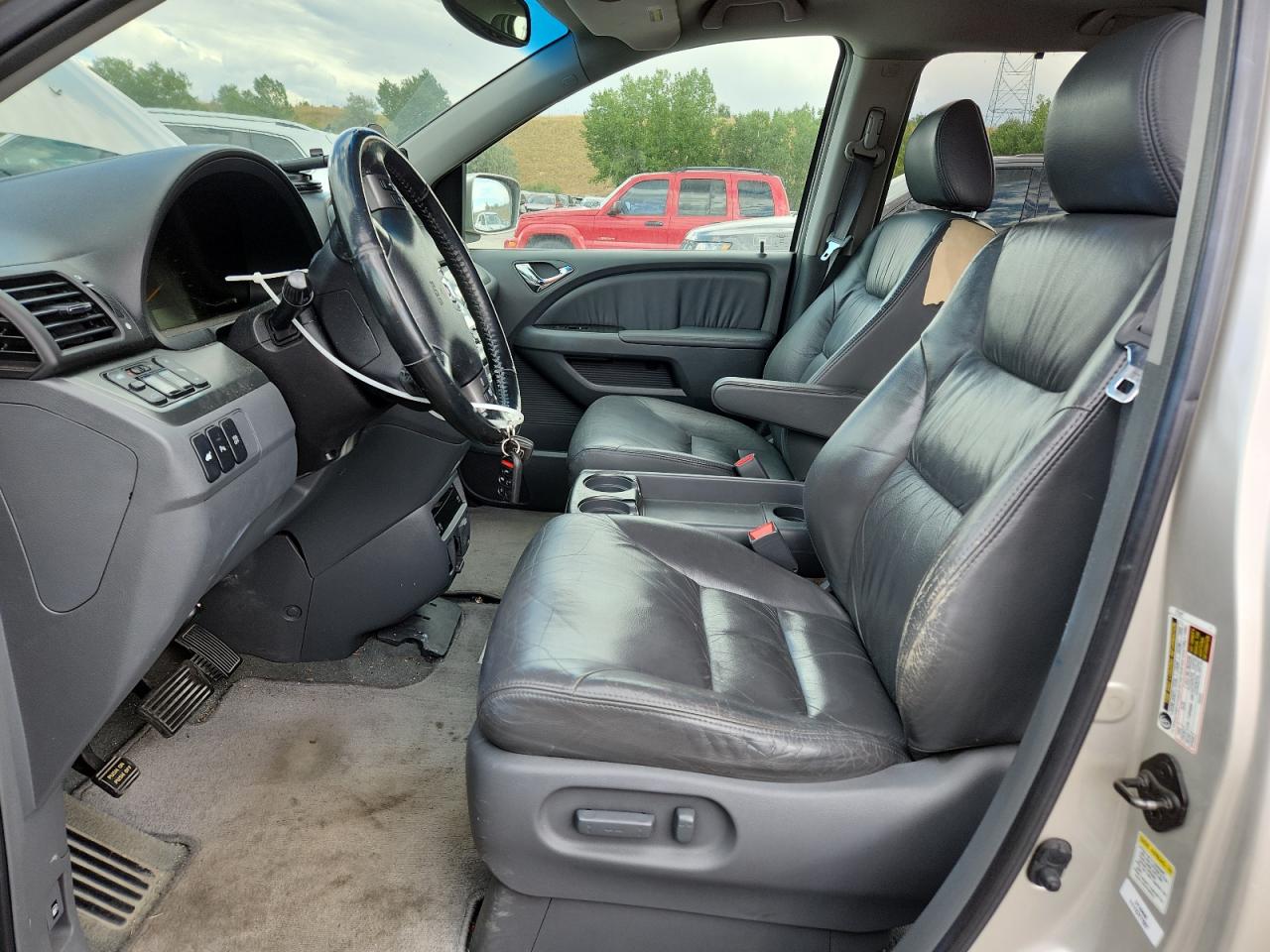 2006 Honda Odyssey Touring VIN: 5FNRL38836B020585 Lot: 69623335