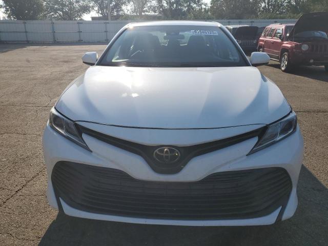  TOYOTA CAMRY 2018 White