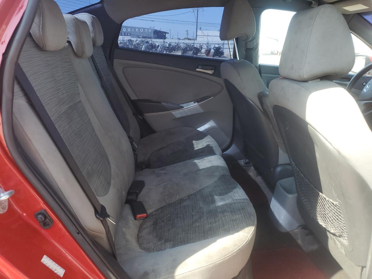 2015 Hyundai Accent Gls VIN: KMHCT4AE6FU930262 Lot: 70212665