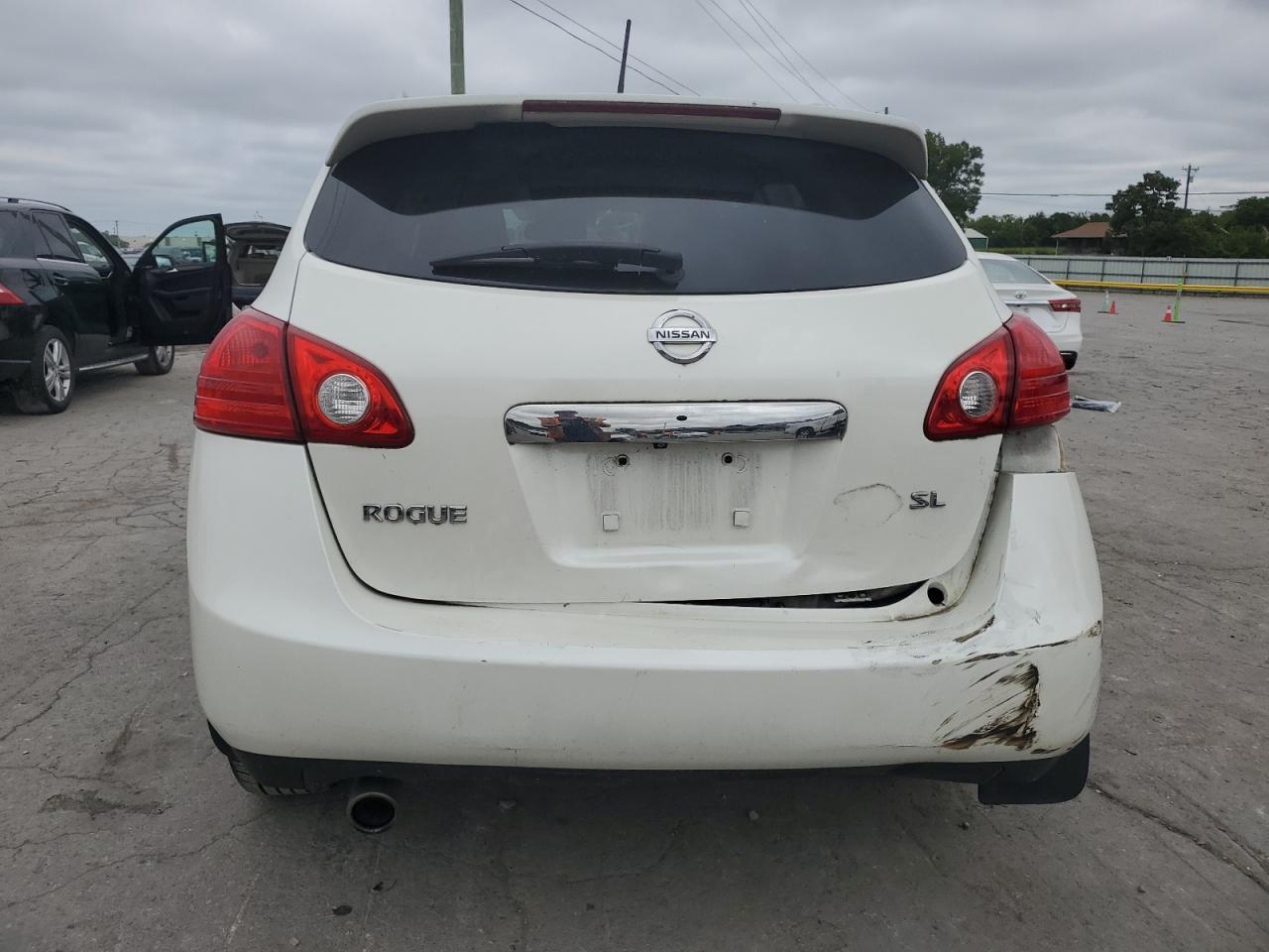 2011 Nissan Rogue S VIN: JN8AS5MT2BW152933 Lot: 69997025