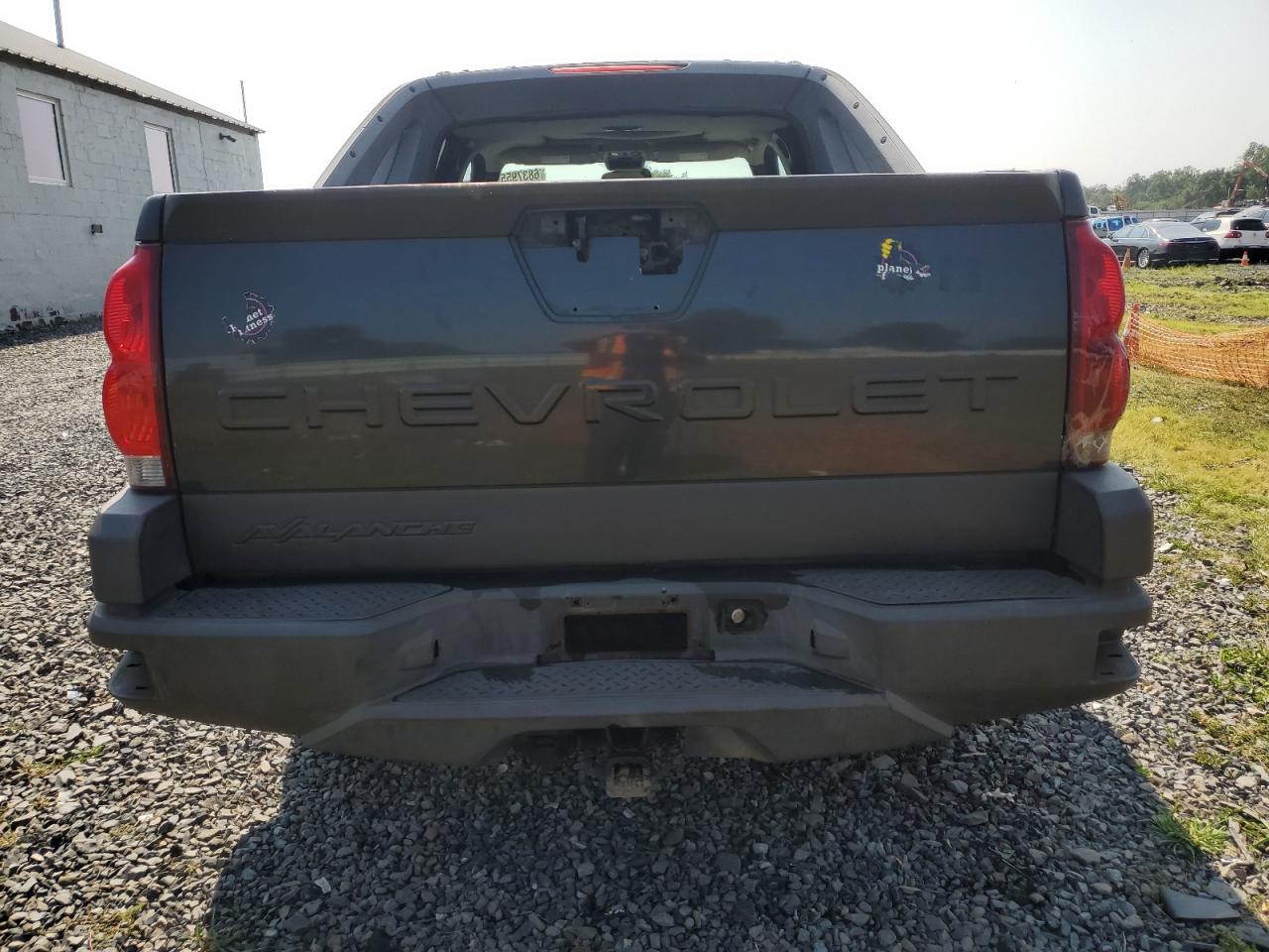 2004 Chevrolet Avalanche K1500 VIN: 3GNEK12T54G104280 Lot: 68379555