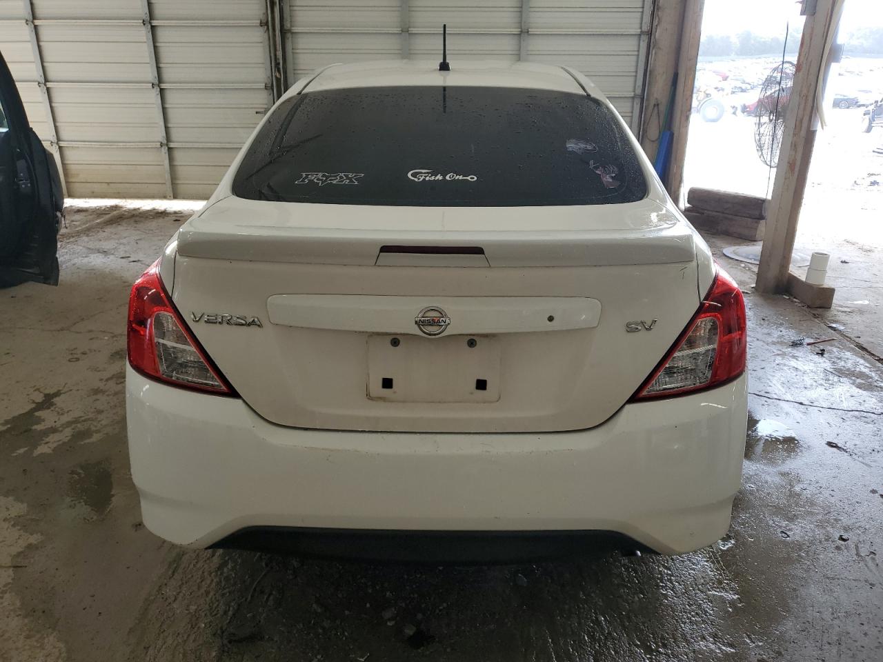 2017 Nissan Versa S VIN: 3N1CN7AP6HL818952 Lot: 70309715