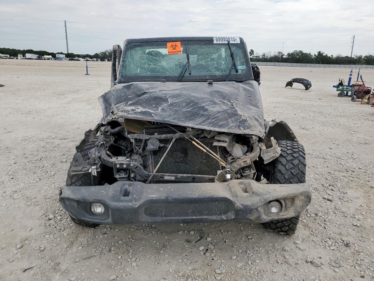 2020 Jeep Gladiator Sport VIN: 1C6HJTAG2LL137707 Lot: 69995015