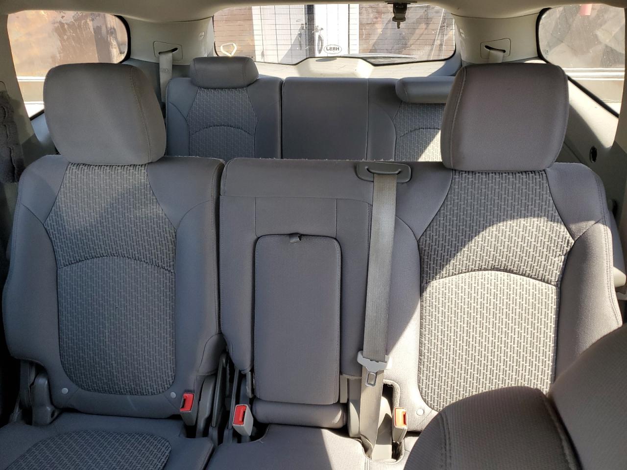 2011 Chevrolet Traverse Ls VIN: 1GNKVEED7BJ140537 Lot: 68221995