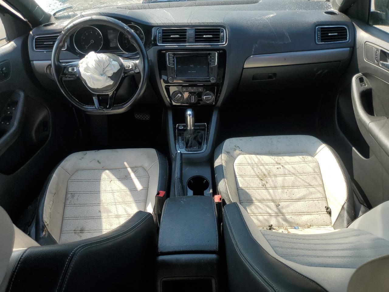 3VWD17AJ0GM417072 2016 Volkswagen Jetta Sport