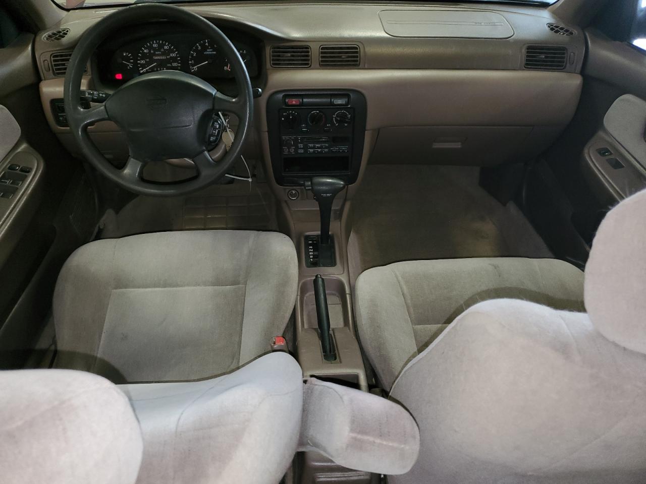 1995 Nissan Sentra Base VIN: 1N4AB41D9SC729919 Lot: 68134045