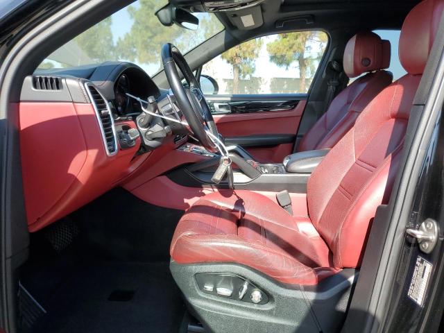 2019 PORSCHE CAYENNE   