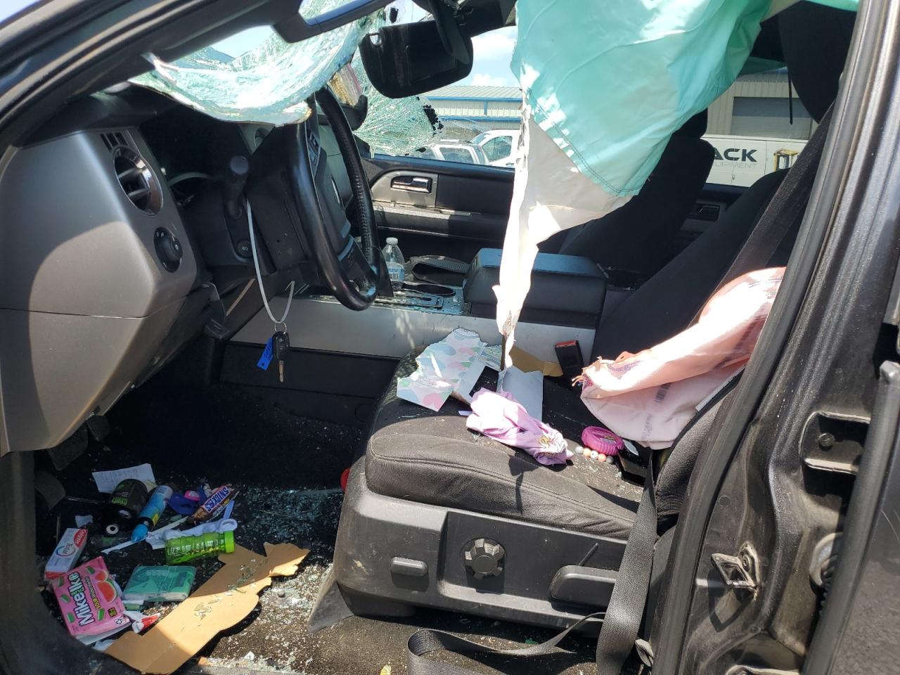 2017 Ford Expedition El Xlt VIN: 1FMJK1JT4HEA04138 Lot: 68830775