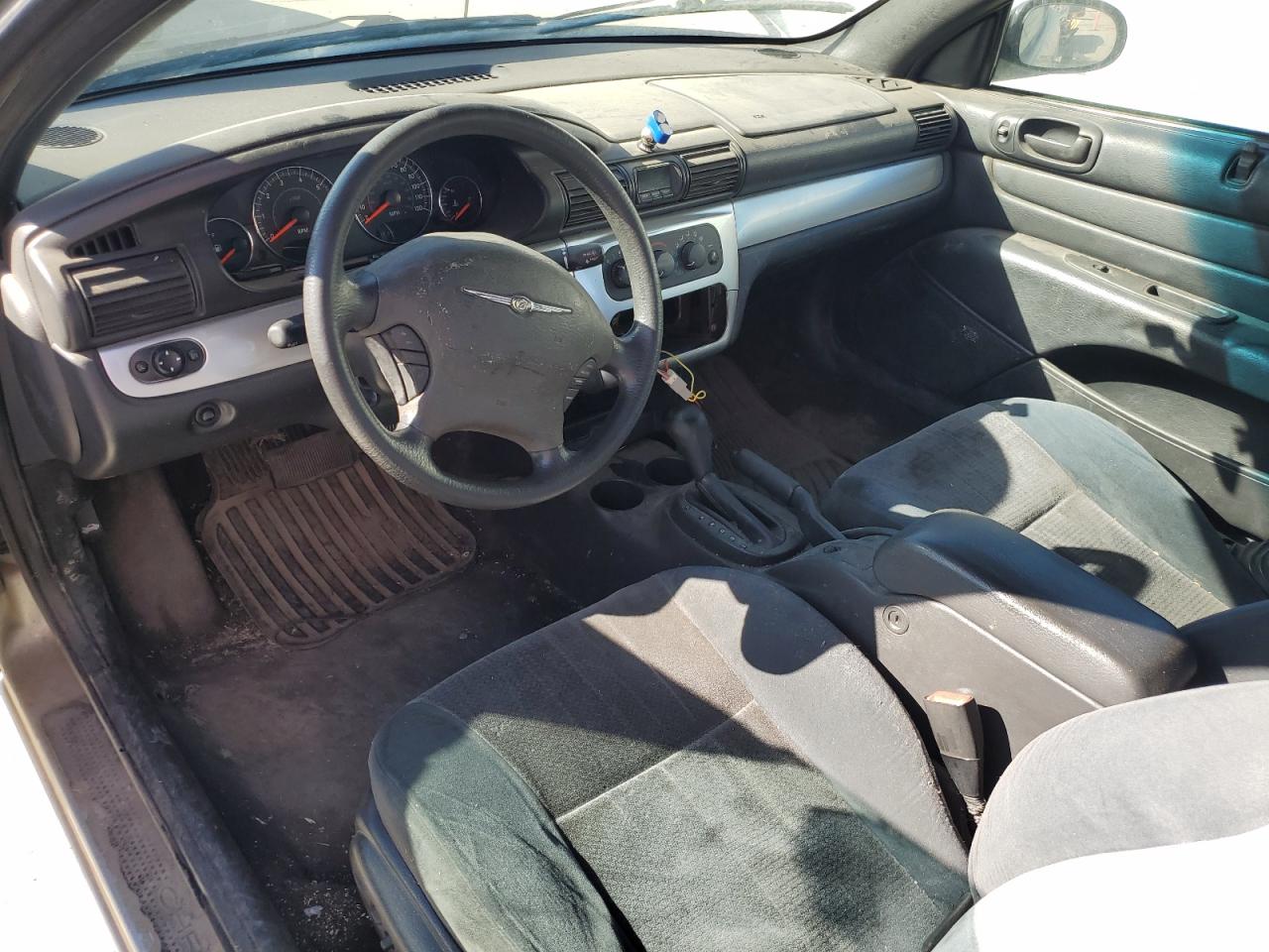 2005 Chrysler Sebring Touring VIN: 1C3EL55R95N585645 Lot: 68508385