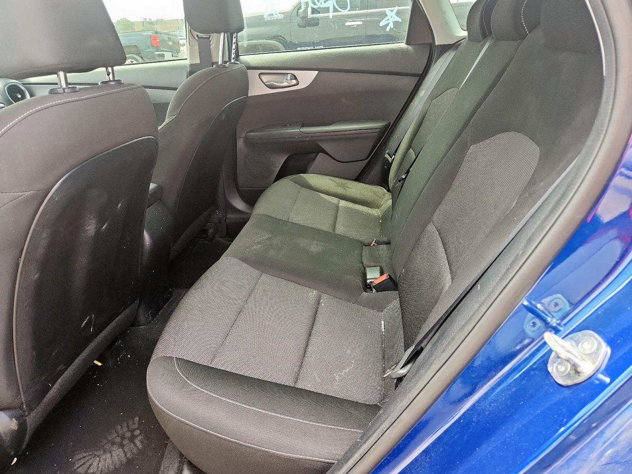 2023 Kia Forte Lx VIN: 3KPF24AD0PE599867 Lot: 70374005