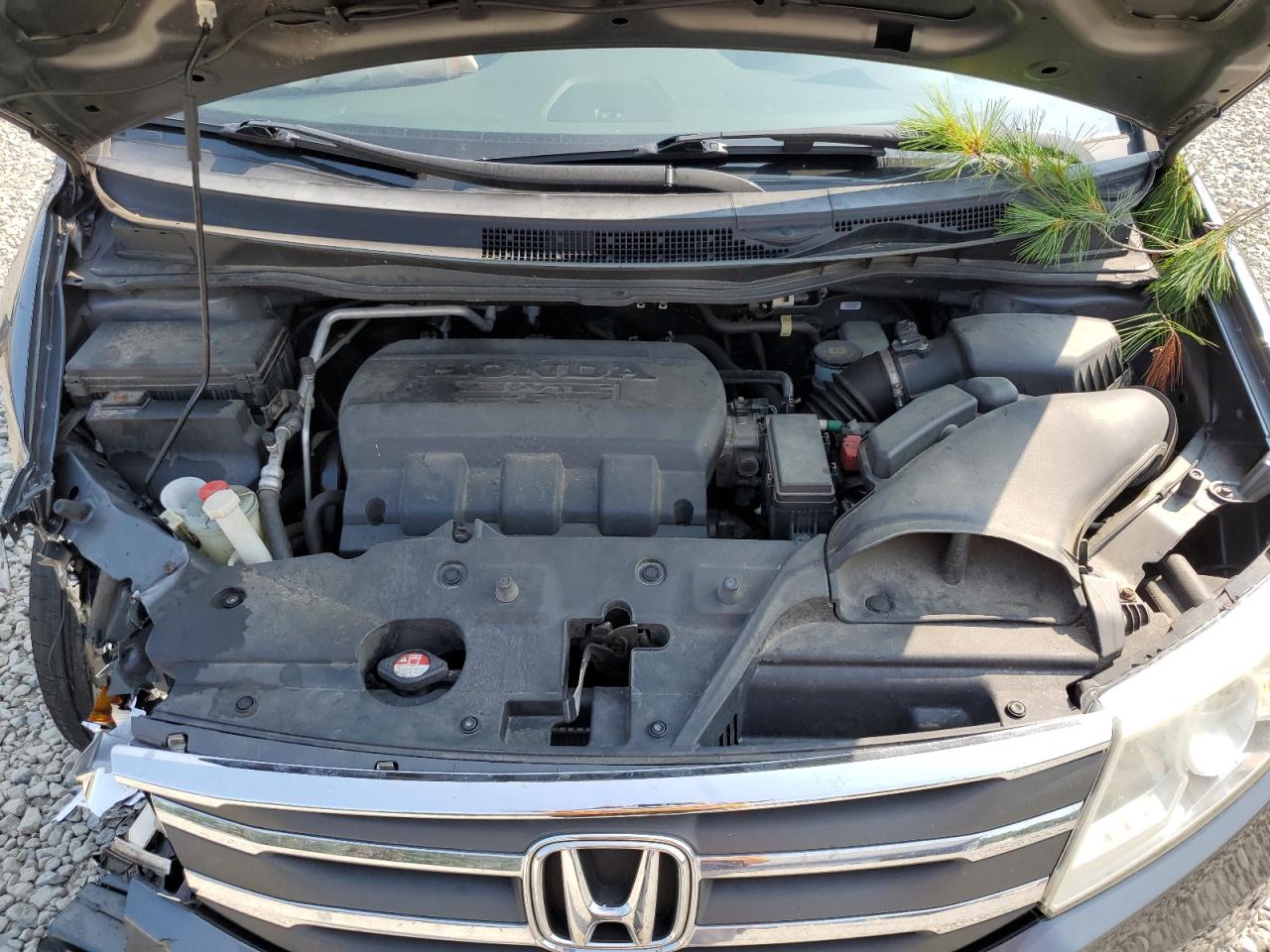 2013 Honda Odyssey Touring VIN: 5FNRL5H98DB018851 Lot: 67395825