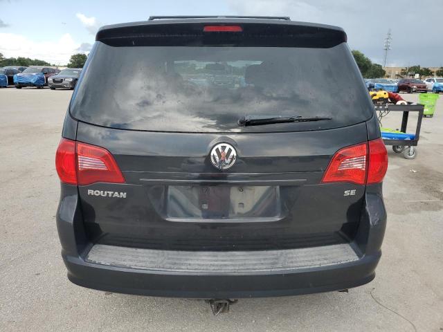 2011 VOLKSWAGEN ROUTAN SE  