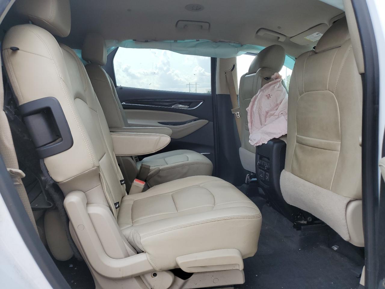 2019 Buick Enclave Essence VIN: 5GAERBKW8KJ172221 Lot: 68292675