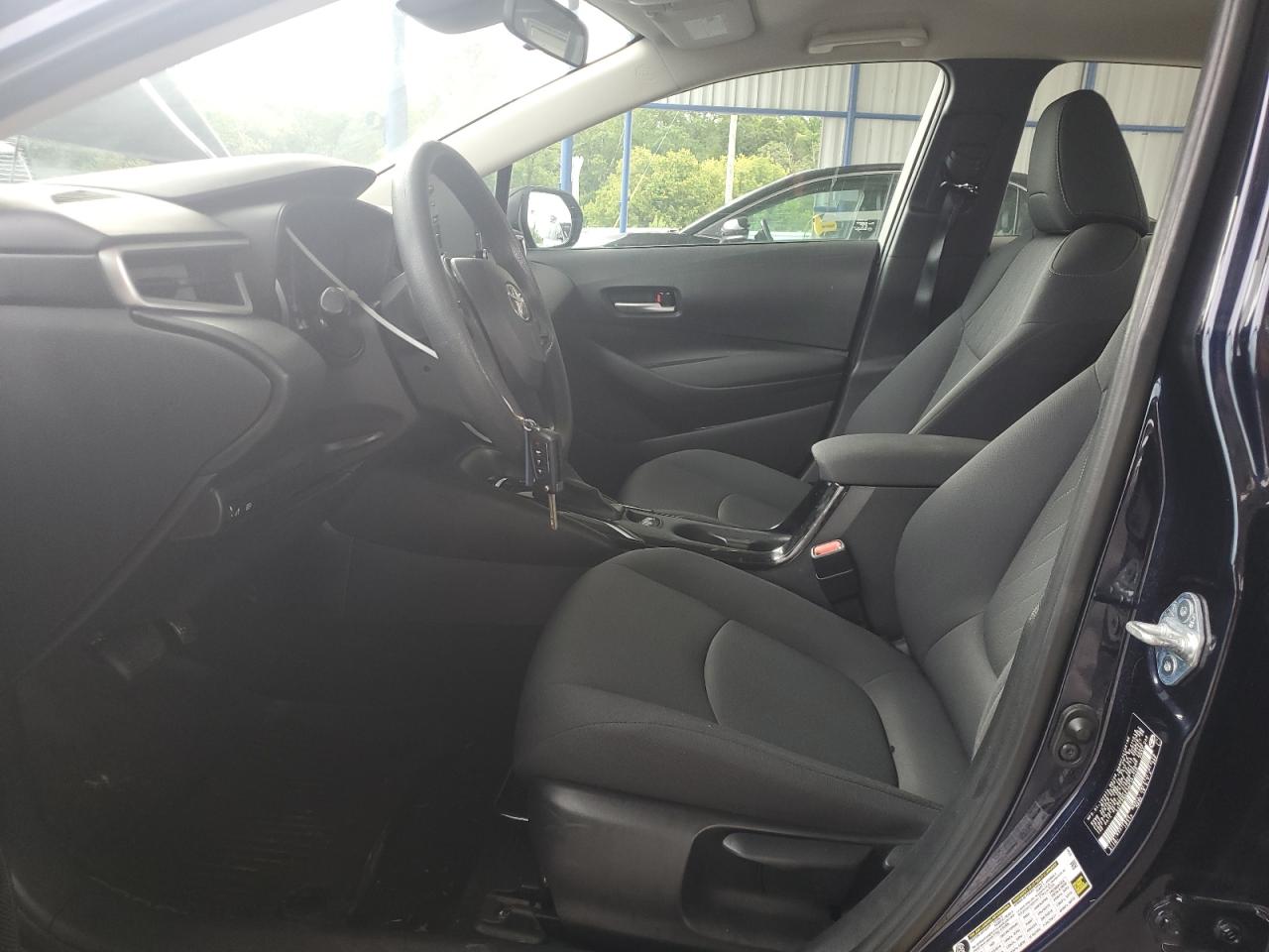 2021 Toyota Corolla Le VIN: 5YFEPMAE2MP163246 Lot: 68543975