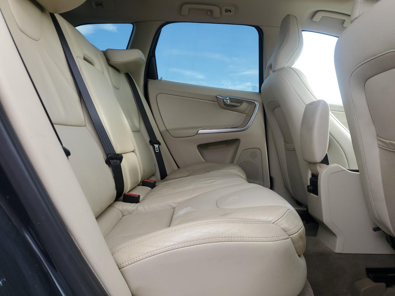 2011 Volvo Xc60 3.2 VIN: YV4940DZ8B2183088 Lot: 70467285