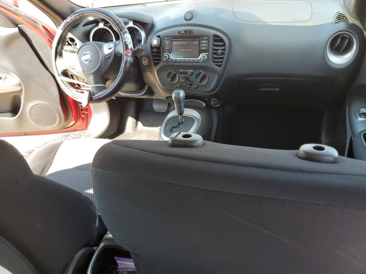 2017 Nissan Juke S VIN: JN8AF5MR2HT701873 Lot: 70649905
